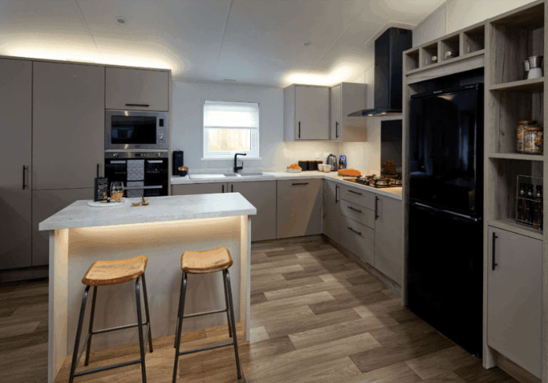 Mapleton_kitchen_779x544_296c7d32ad