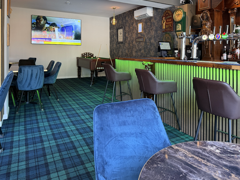 Kloofs_Licenced_bar2